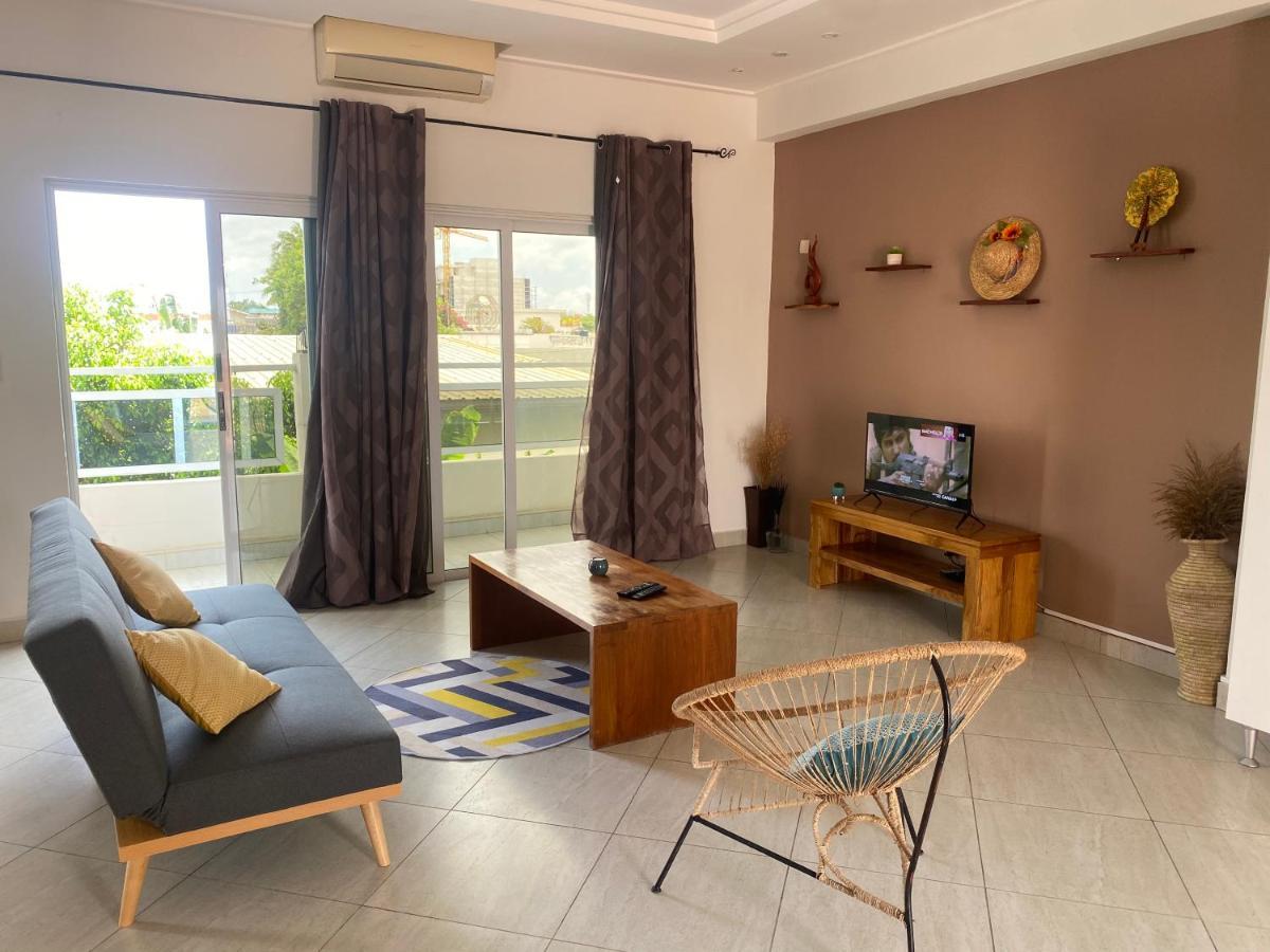 L'Oasis Guesthouse Cotonou Exterior photo