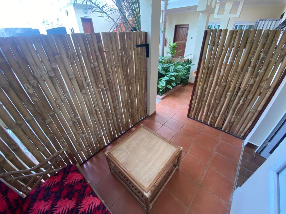 L'Oasis Guesthouse Cotonou Exterior photo