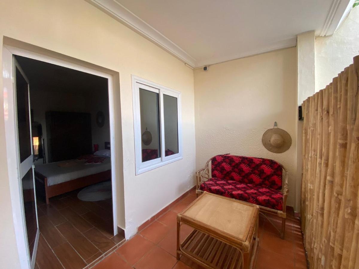 L'Oasis Guesthouse Cotonou Exterior photo