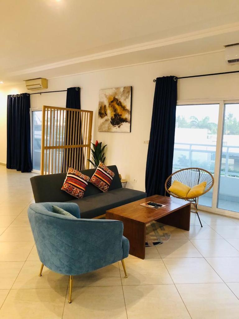 L'Oasis Guesthouse Cotonou Exterior photo